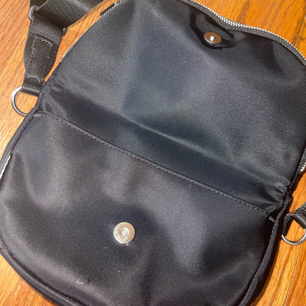 Lululemon all night festival bag Micro 2L